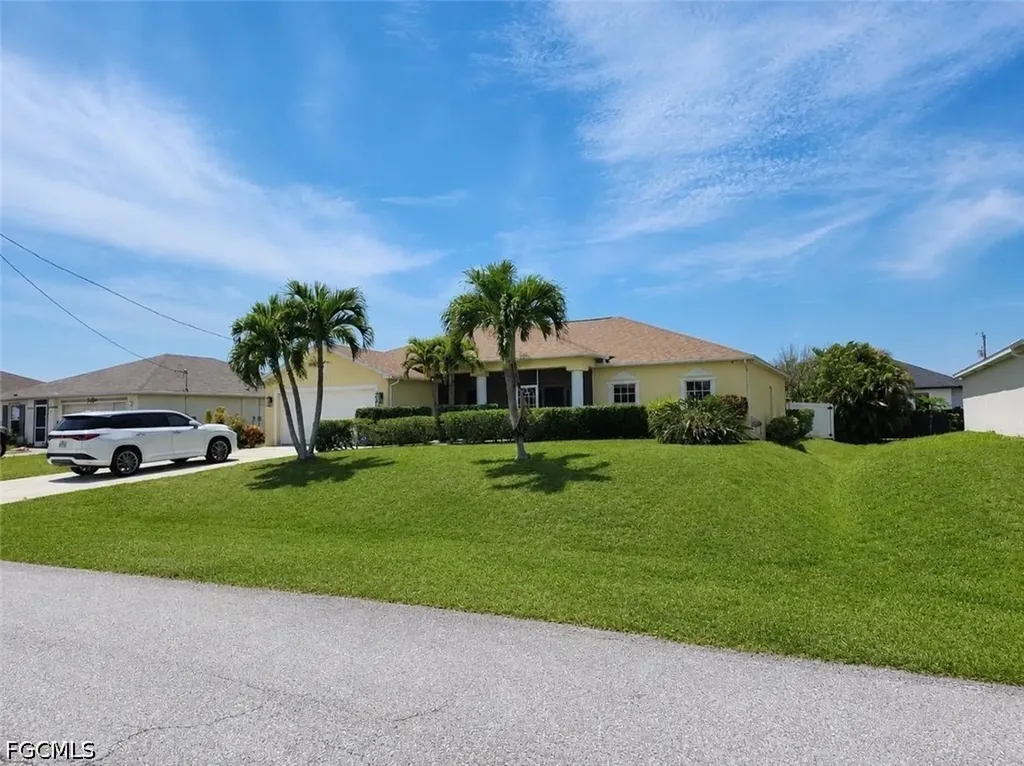2247 NW 15th Street Cape Coral FL 33993