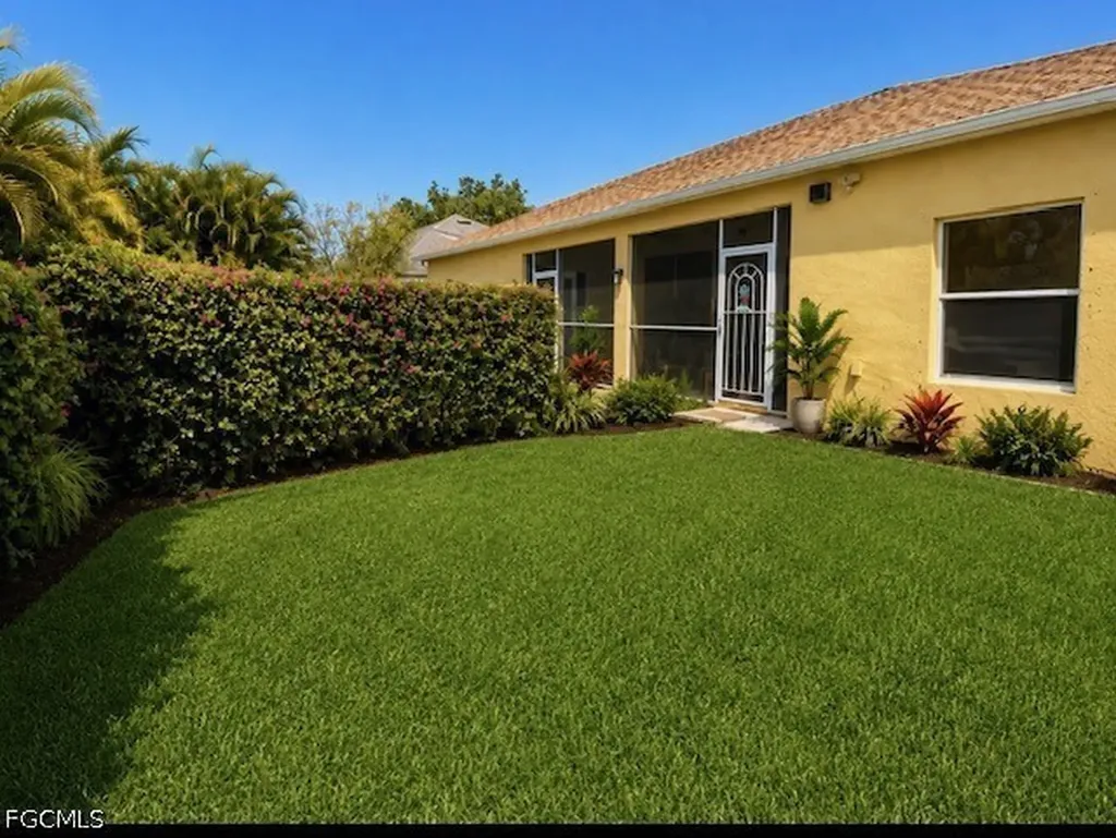 2247 NW 15th Street Cape Coral FL 33993