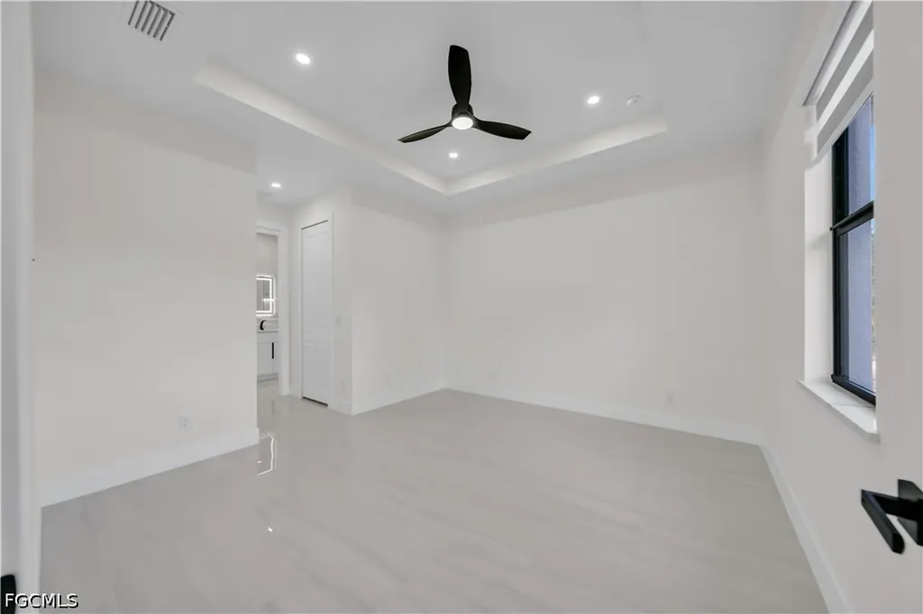 301 E 17th Street Lehigh Acres FL 33972