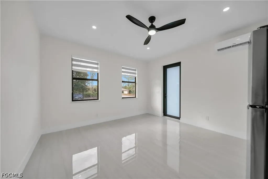 301 E 17th Street Lehigh Acres FL 33972