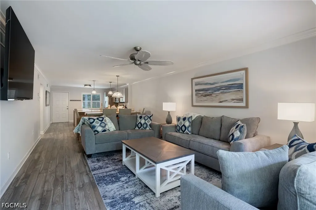 3021 Sandpiper Bay Circle Naples FL 34112