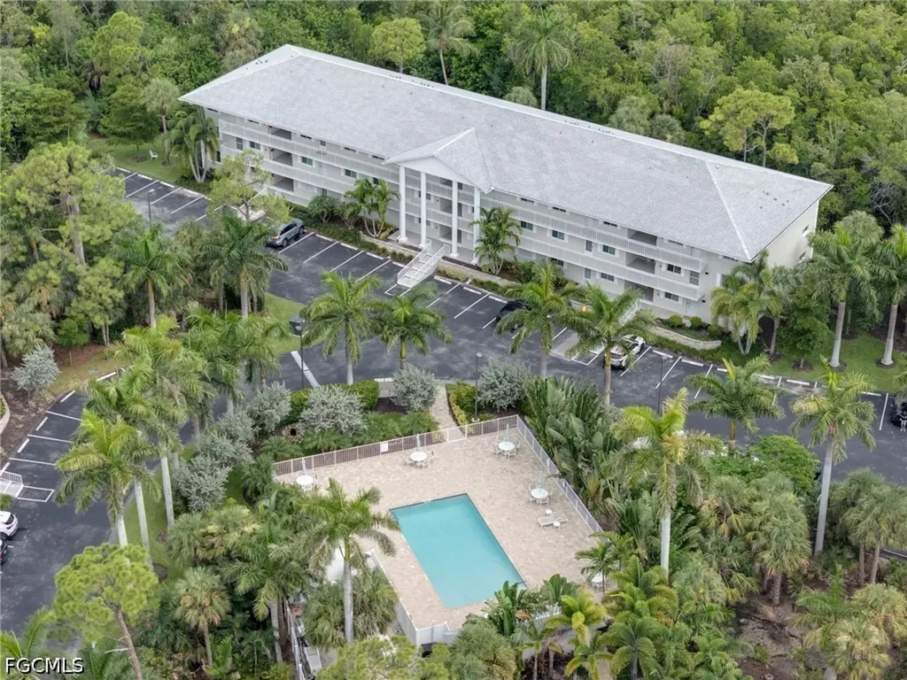 3021 Sandpiper Bay Circle Naples FL 34112