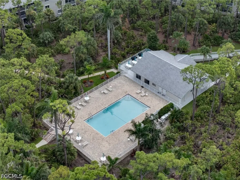 3021 Sandpiper Bay Circle Naples FL 34112