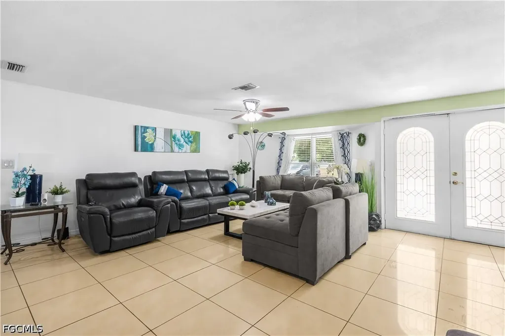 18 Illinois Road Lehigh Acres FL 33936