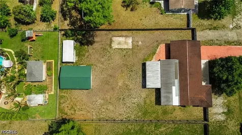 18 Illinois Road Lehigh Acres FL 33936