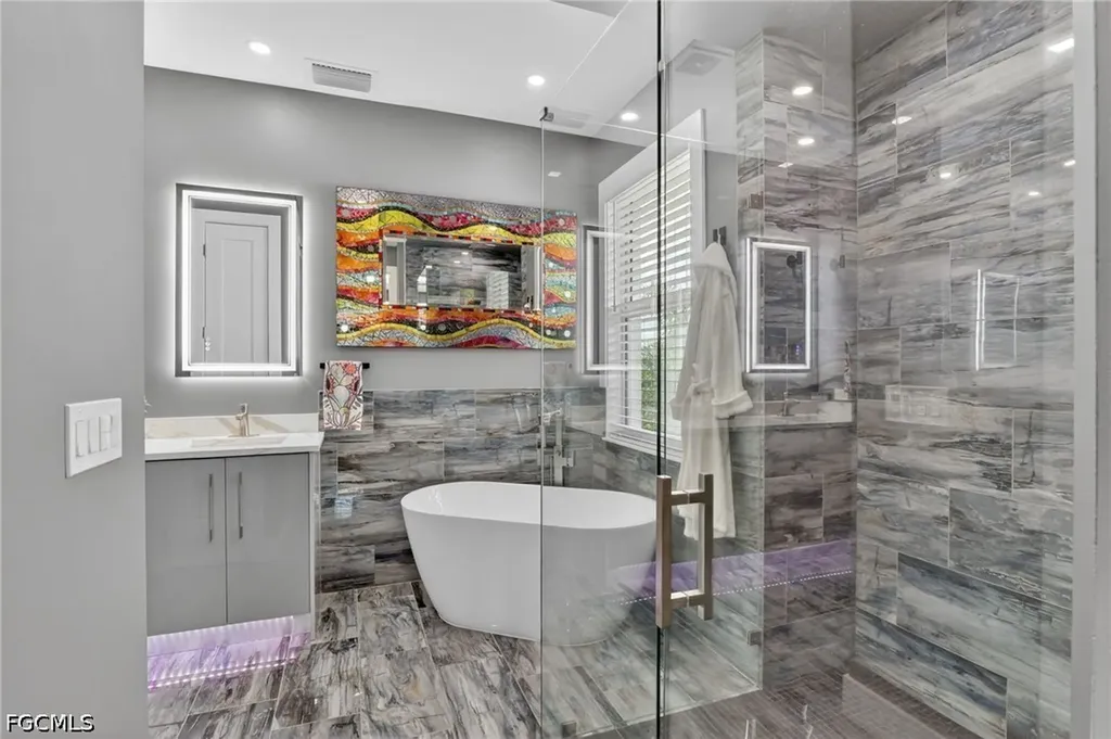 1714 NW 17th Terrace Cape Coral FL 33993