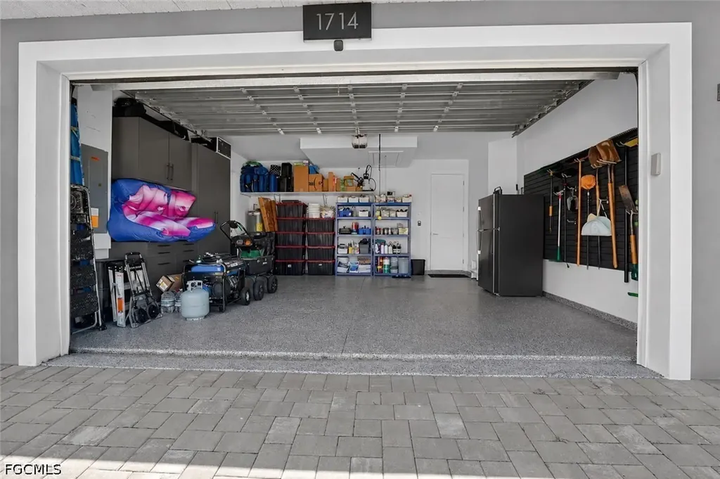 1714 NW 17th Terrace Cape Coral FL 33993