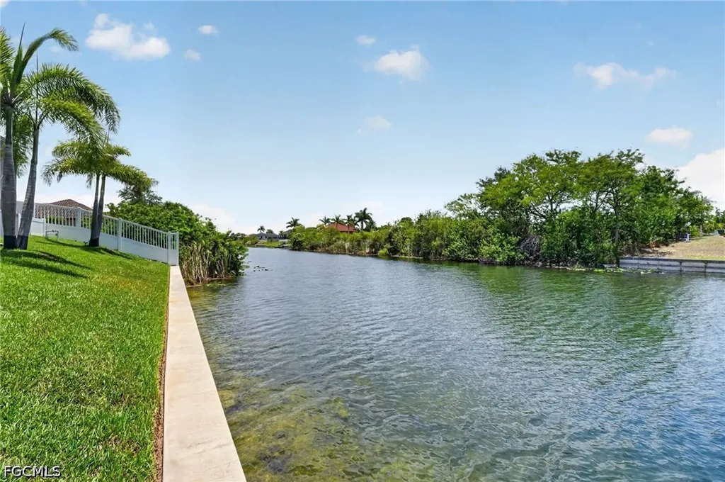 1714 NW 17th Terrace Cape Coral FL 33993