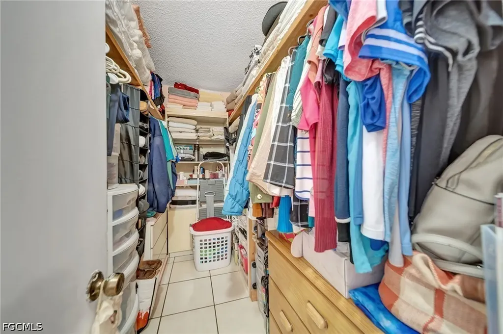 14154 Kendale Lakes Circle Miami FL 33183