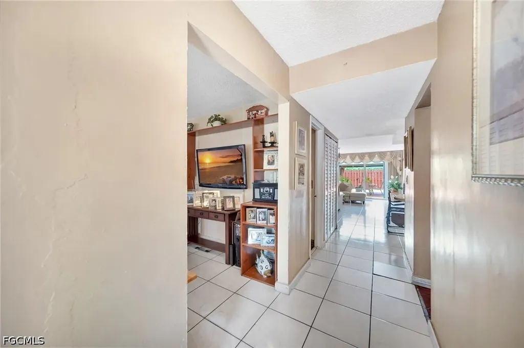 14154 Kendale Lakes Circle Miami FL 33183