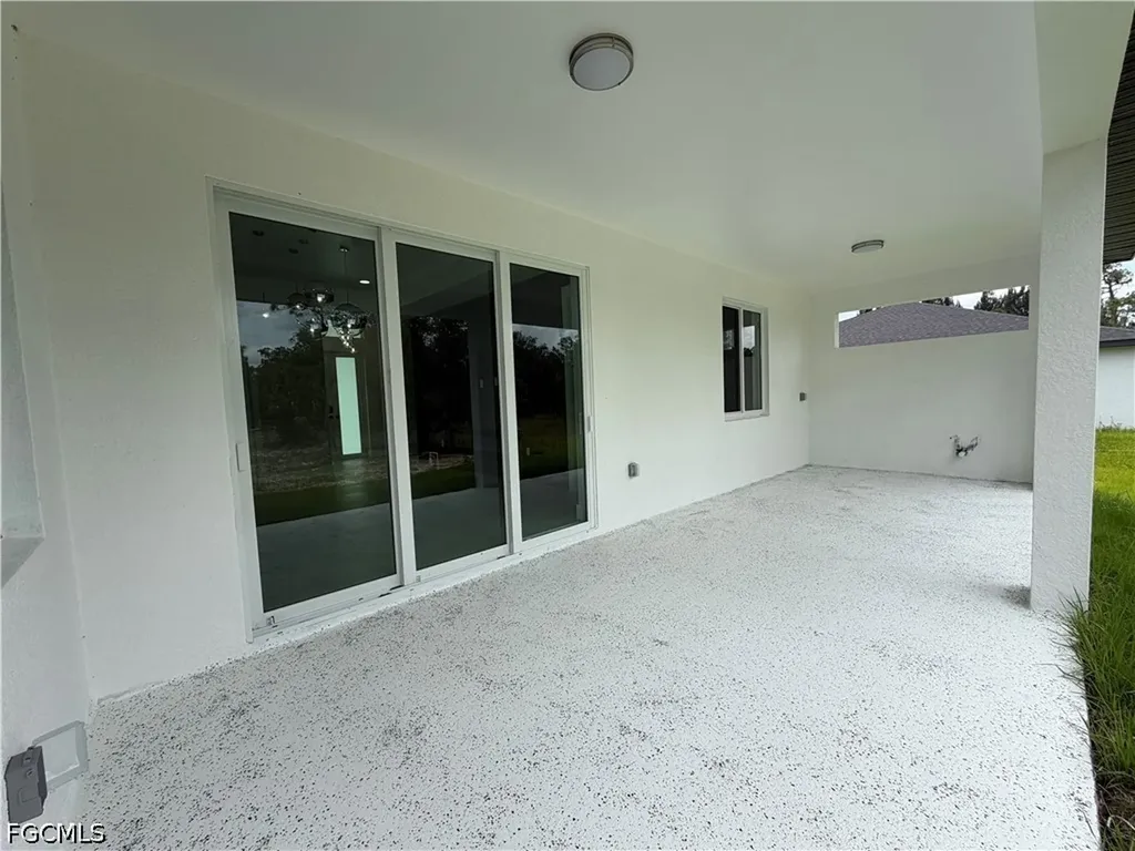 1013 Lincoln Avenue Lehigh Acres FL 33972