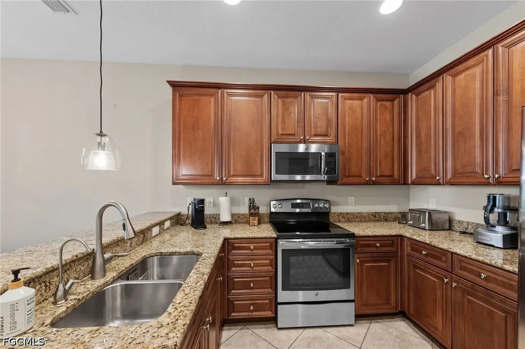 11736 Izarra Way Fort Myers FL 33912