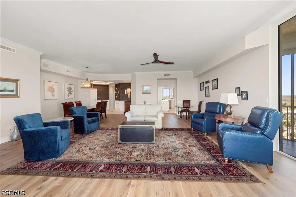 425 Dockside Drive Naples FL 34110