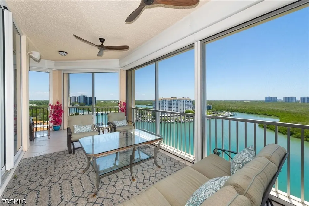 425 Dockside Drive Naples FL 34110