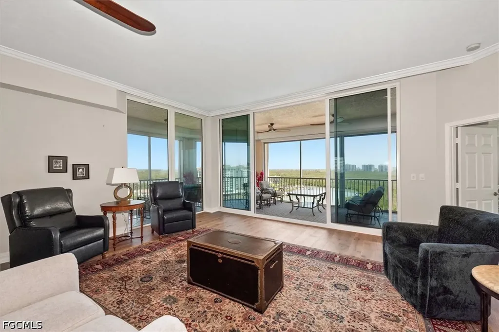 425 Dockside Drive Naples FL 34110