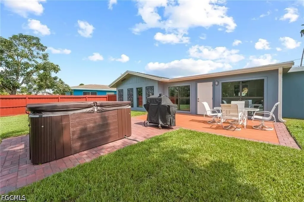 1763 Inlet Drive North Fort Myers FL 33903