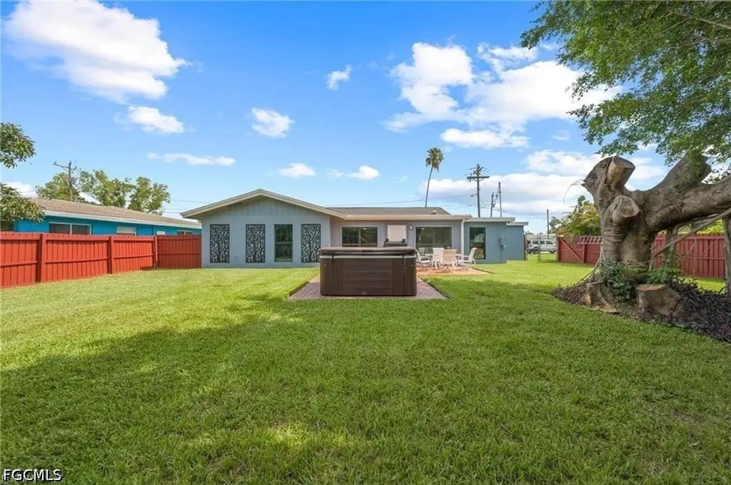 1763 Inlet Drive North Fort Myers FL 33903