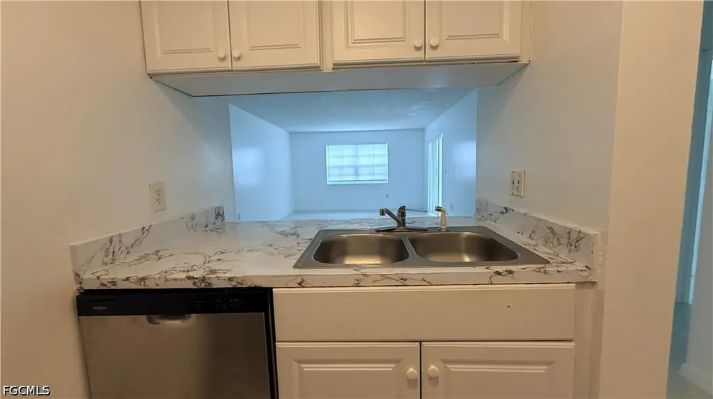 3407 Winkler Avenue Fort Myers FL 33916
