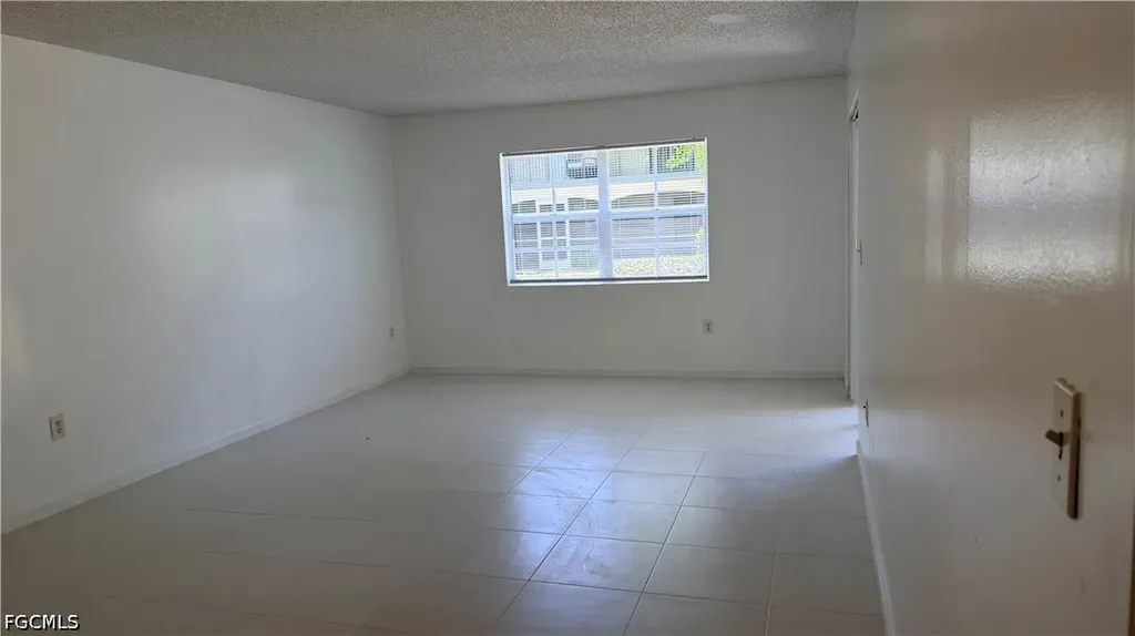 3407 Winkler Avenue Fort Myers FL 33916
