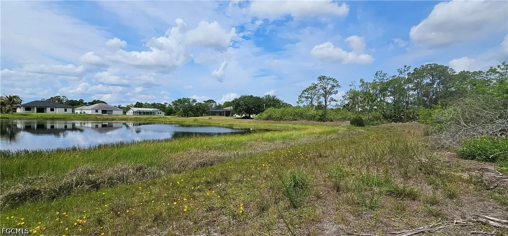 746 Chattman Street E Lehigh Acres FL 33974