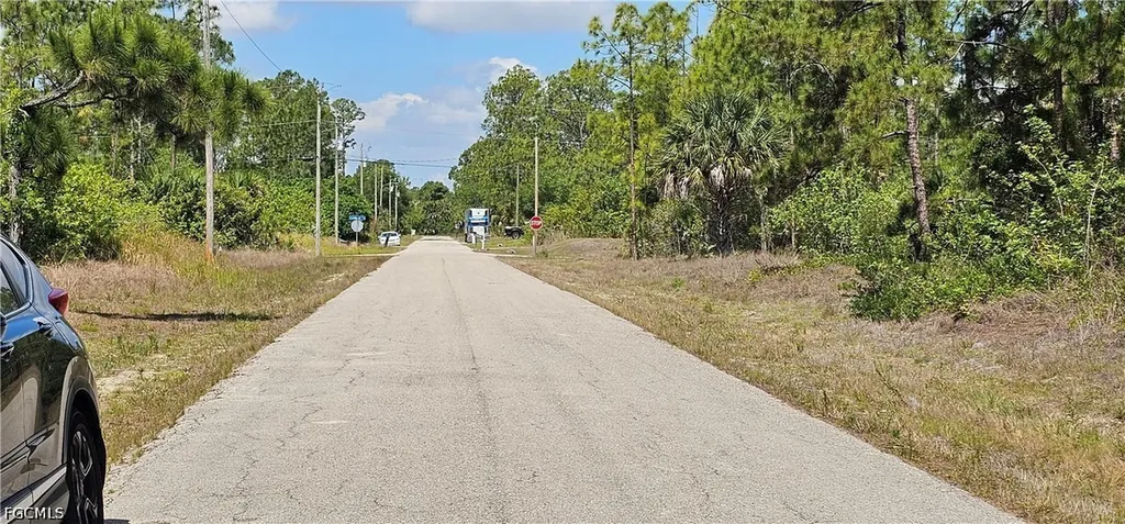746 Chattman Street E Lehigh Acres FL 33974