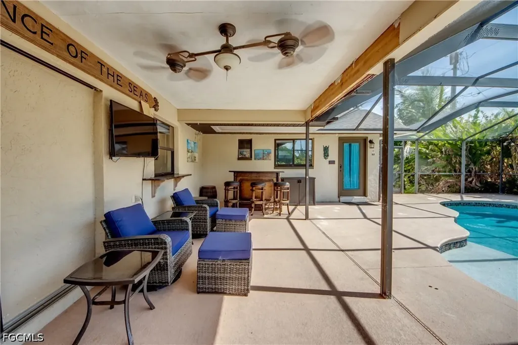 3723 SE 2nd Place Cape Coral FL 33904