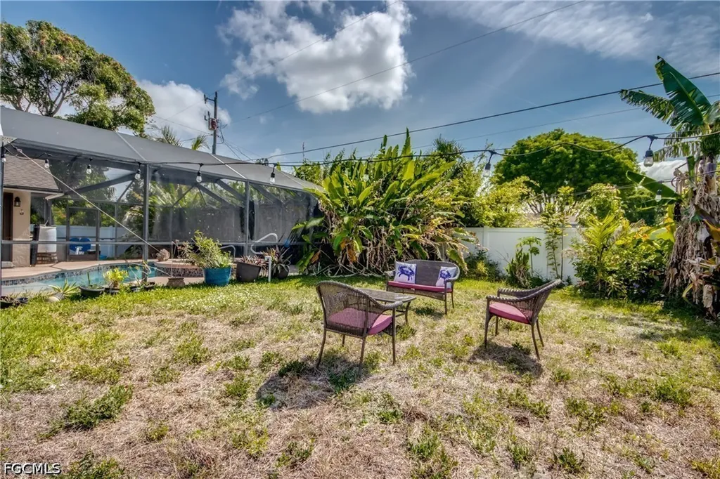 3723 SE 2nd Place Cape Coral FL 33904