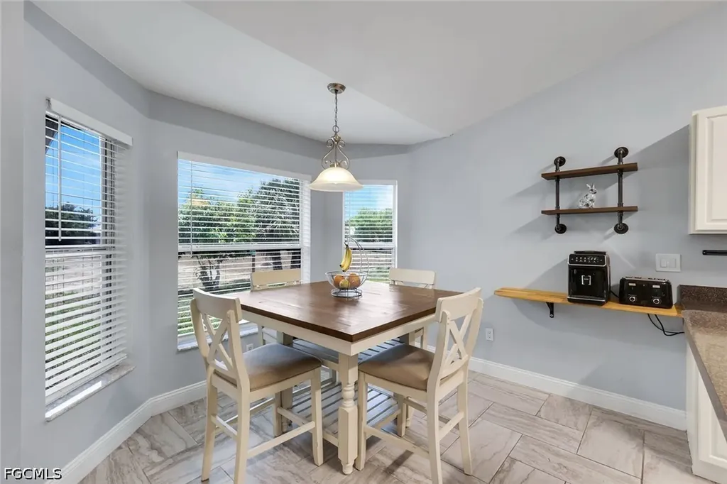 1402 NE 19th Terrace Cape Coral FL 33909