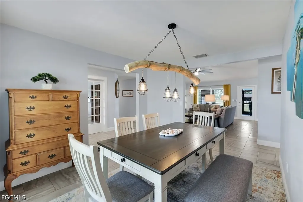 1402 NE 19th Terrace Cape Coral FL 33909