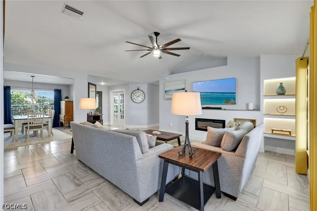 1402 NE 19th Terrace Cape Coral FL 33909