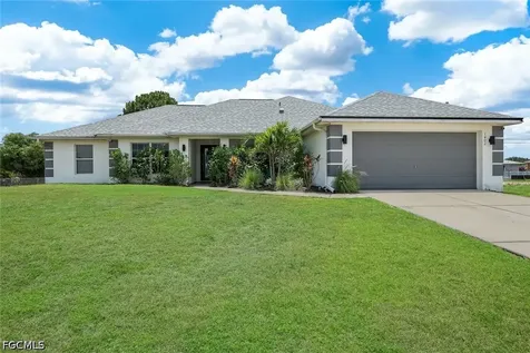1402 NE 19th Terrace Cape Coral FL 33909