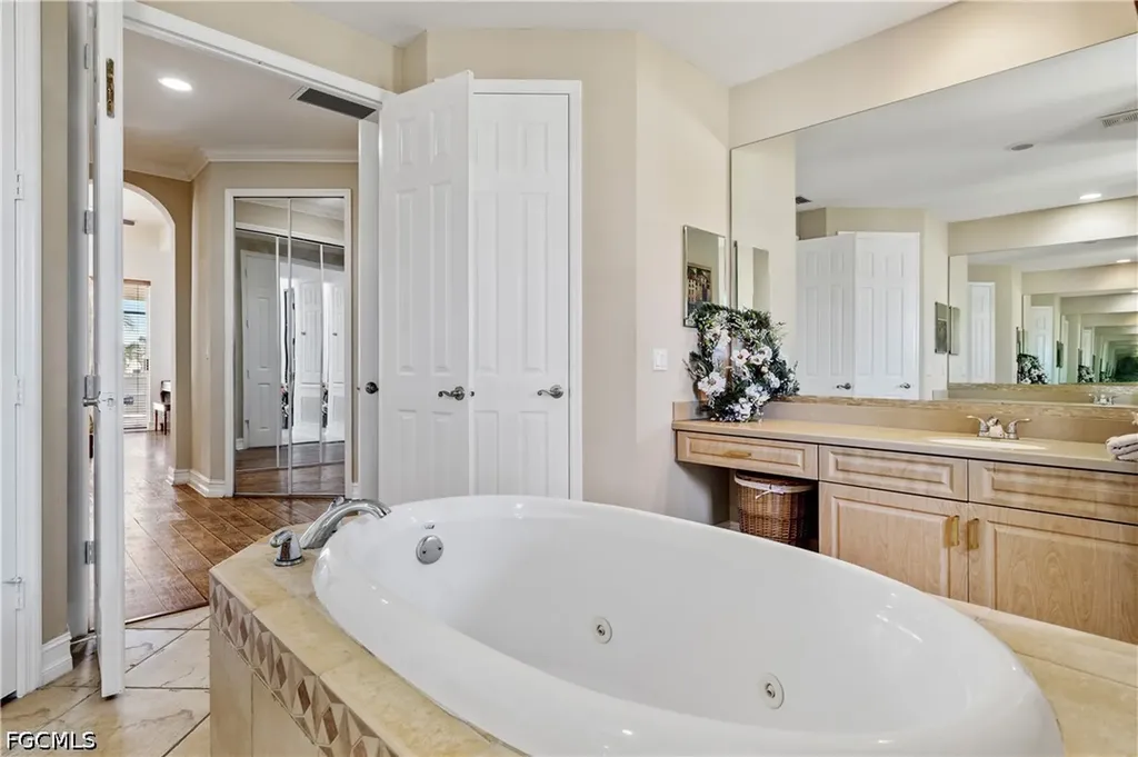 3101 SW 26th Place Cape Coral FL 33914