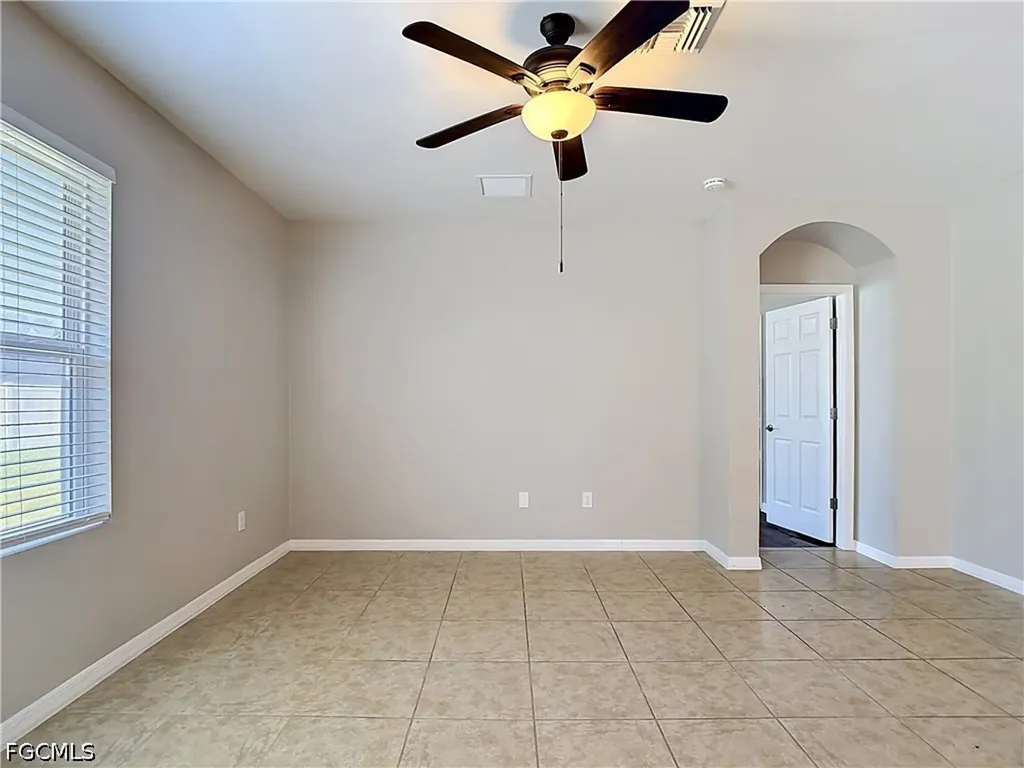 330 SW 31st Street Cape Coral FL 33914