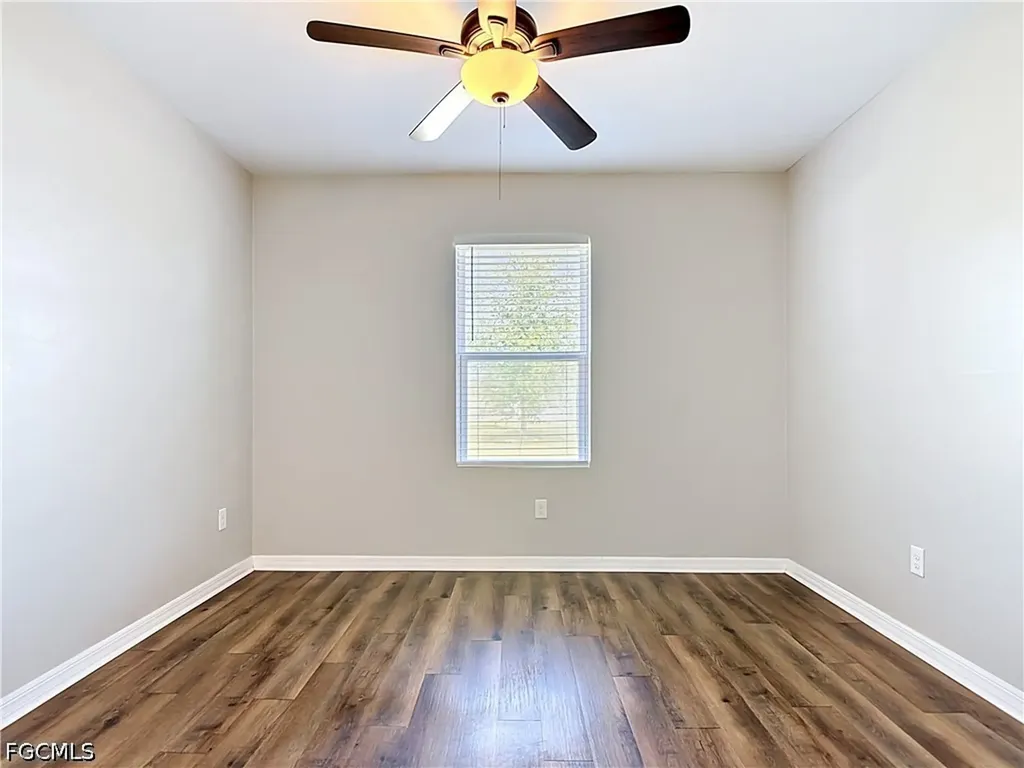 330 SW 31st Street Cape Coral FL 33914