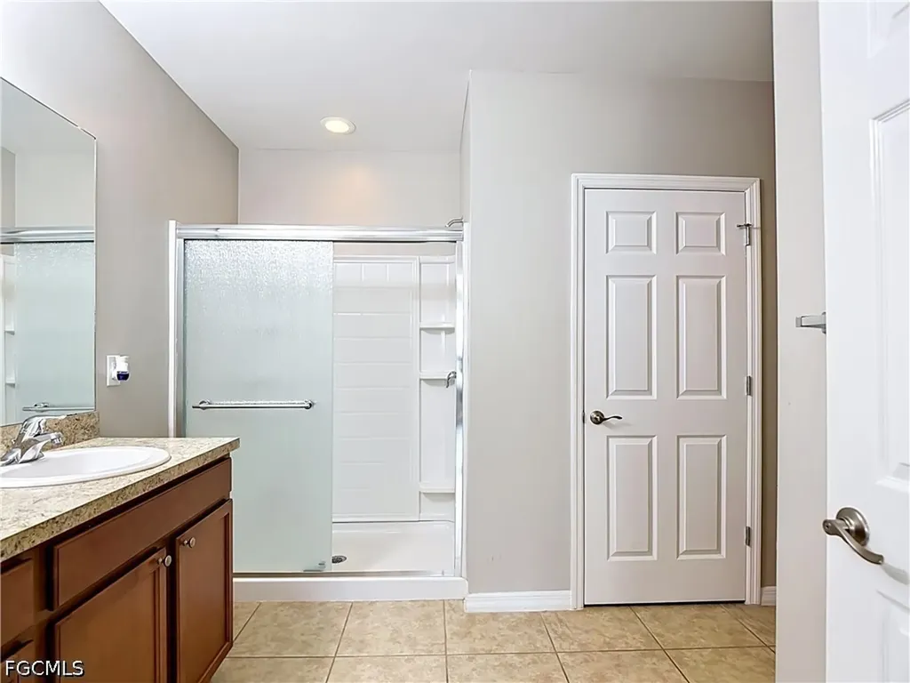 330 SW 31st Street Cape Coral FL 33914
