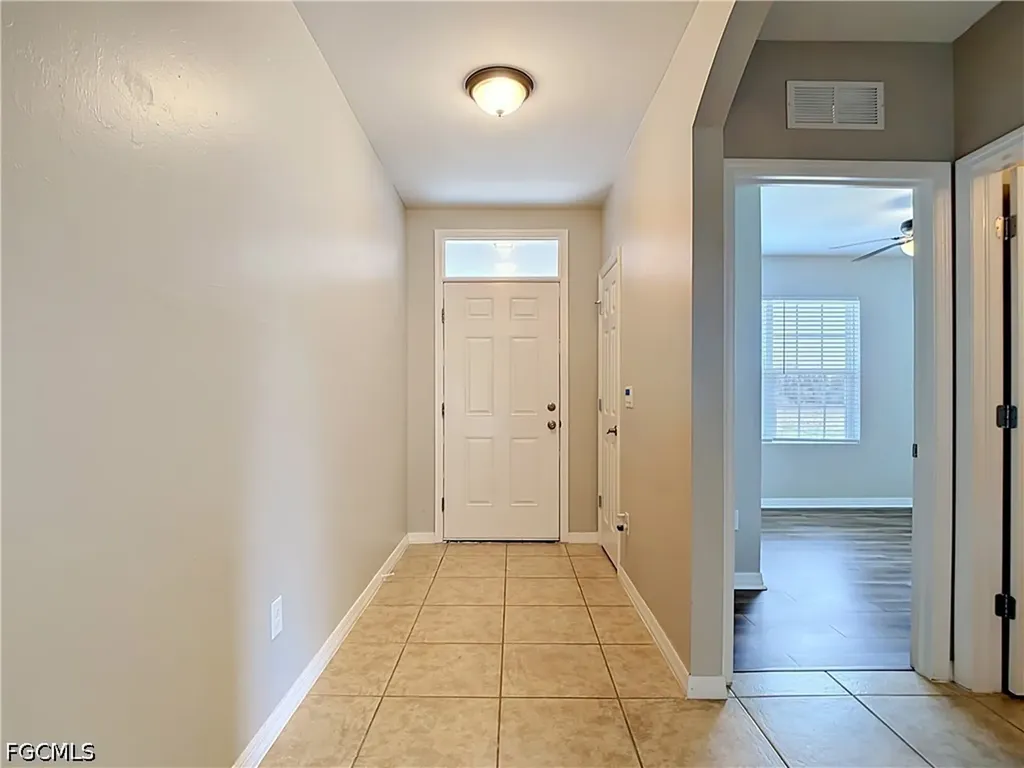 330 SW 31st Street Cape Coral FL 33914