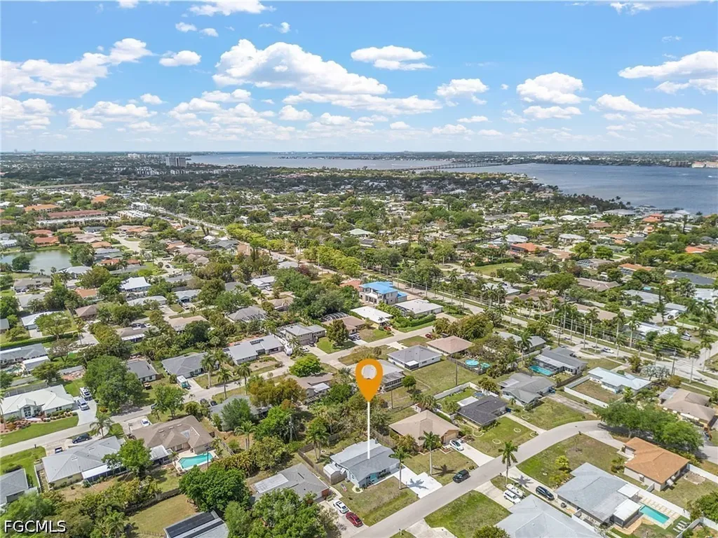 776 Entrada Drive S Fort Myers FL 33919