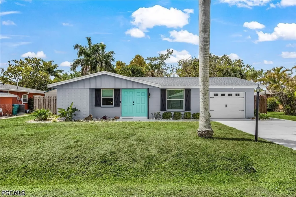 776 Entrada Drive S Fort Myers FL 33919