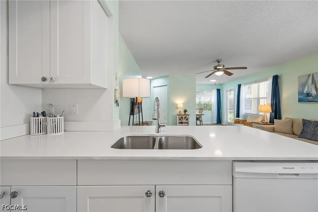 12591 Equestrian Circle Fort Myers FL 33907