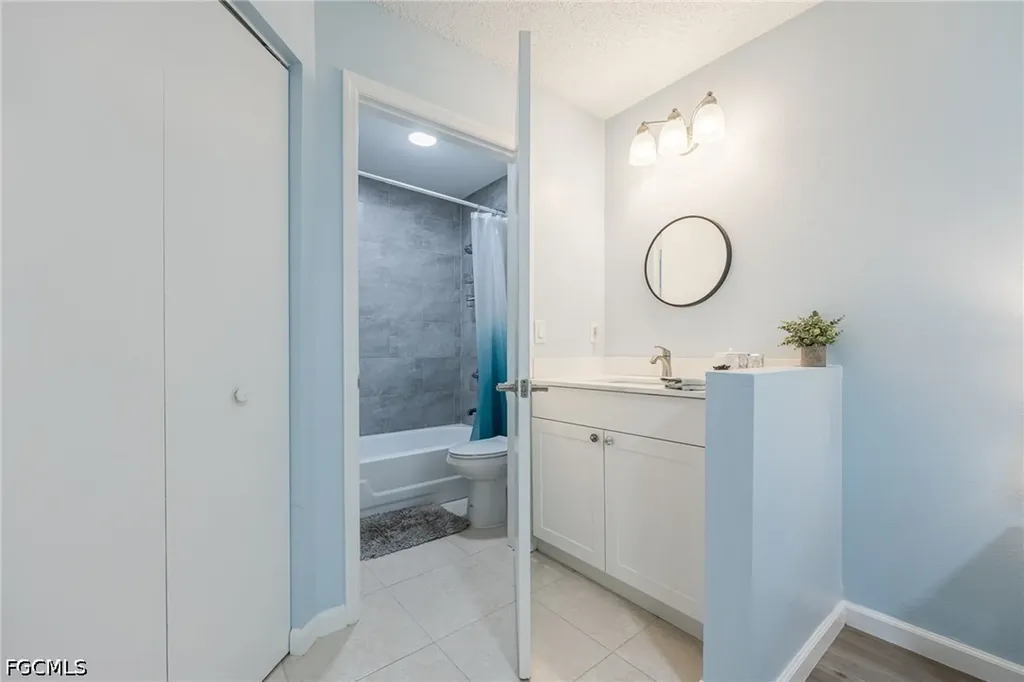 12591 Equestrian Circle Fort Myers FL 33907