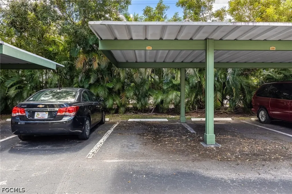 12591 Equestrian Circle Fort Myers FL 33907