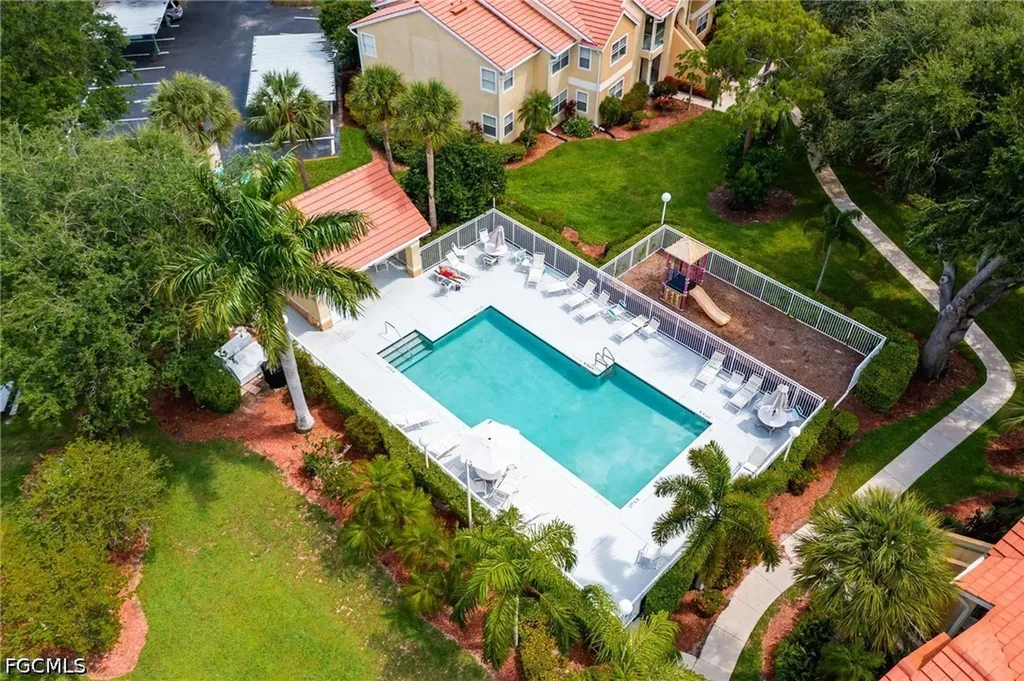 12591 Equestrian Circle Fort Myers FL 33907