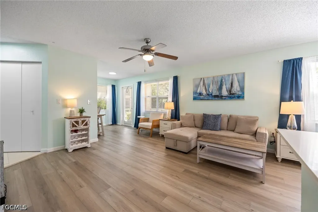 12591 Equestrian Circle Fort Myers FL 33907