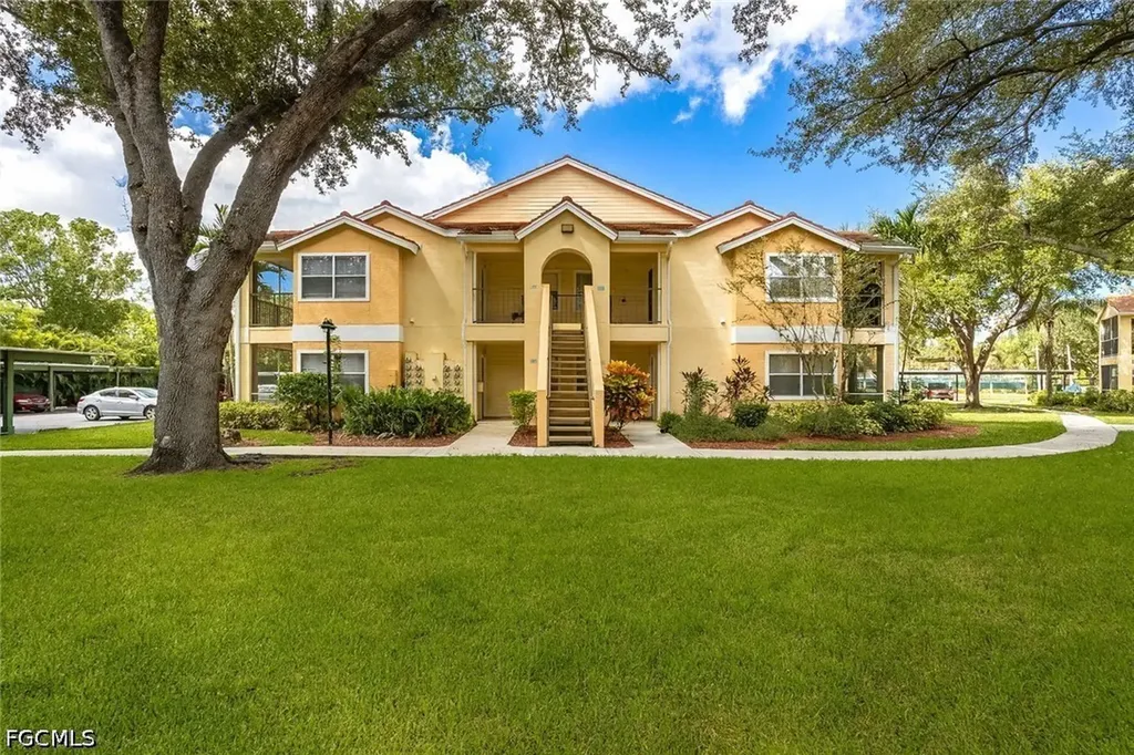 12591 Equestrian Circle Fort Myers FL 33907