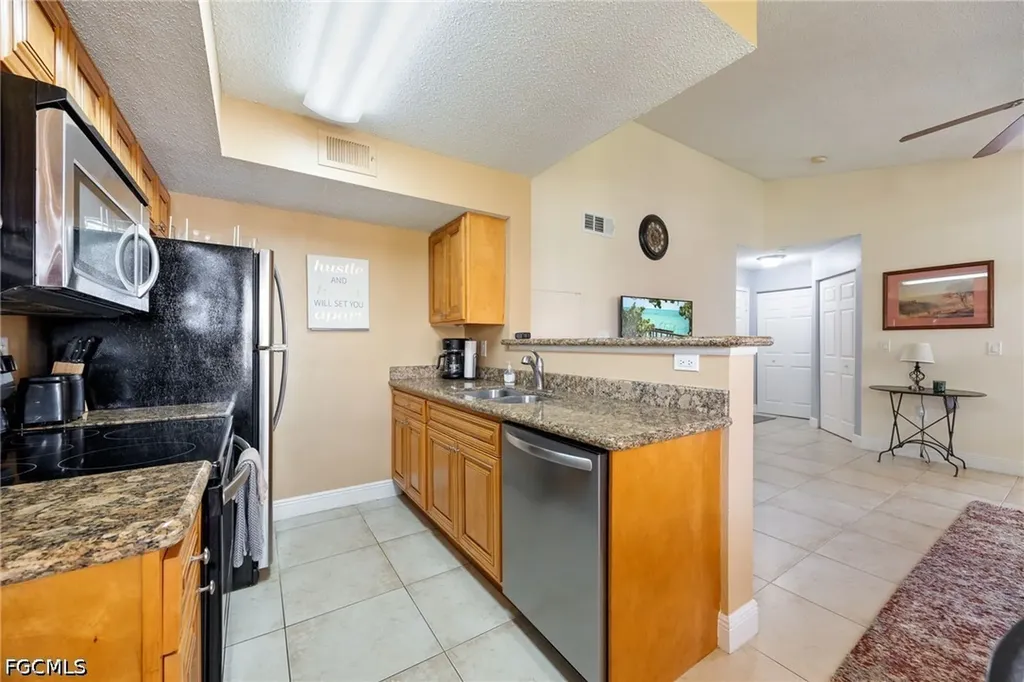 12581 Equestrian Circle Fort Myers FL 33907