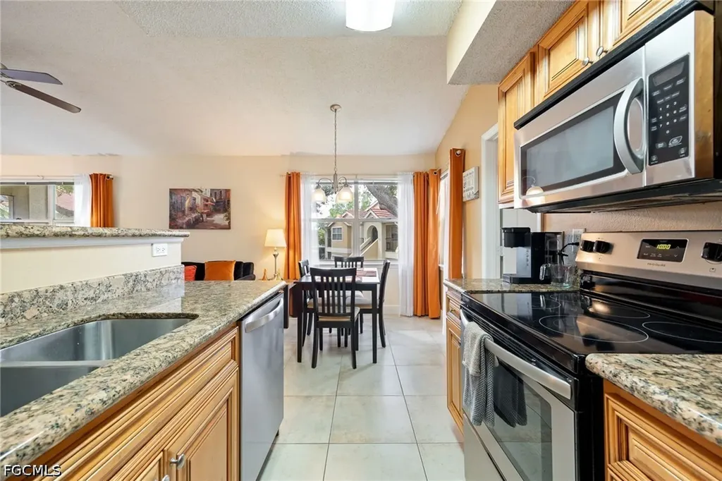 12581 Equestrian Circle Fort Myers FL 33907