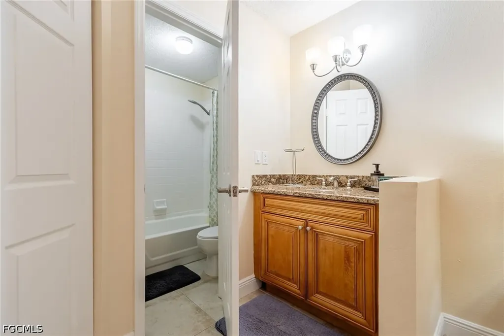 12581 Equestrian Circle Fort Myers FL 33907