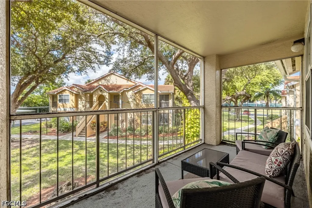 12581 Equestrian Circle Fort Myers FL 33907