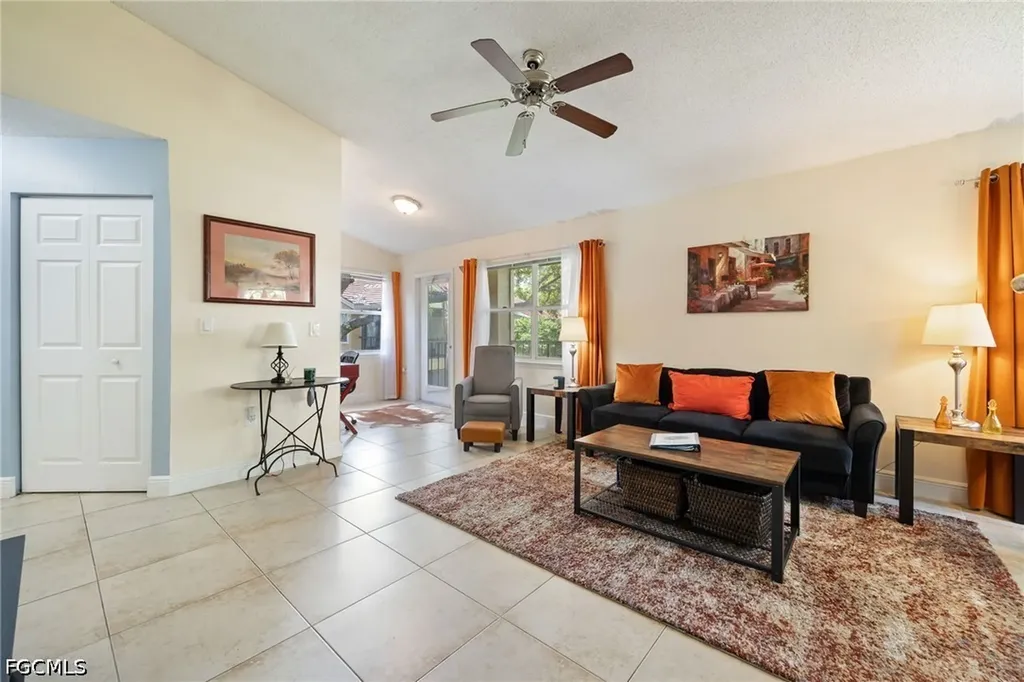 12581 Equestrian Circle Fort Myers FL 33907