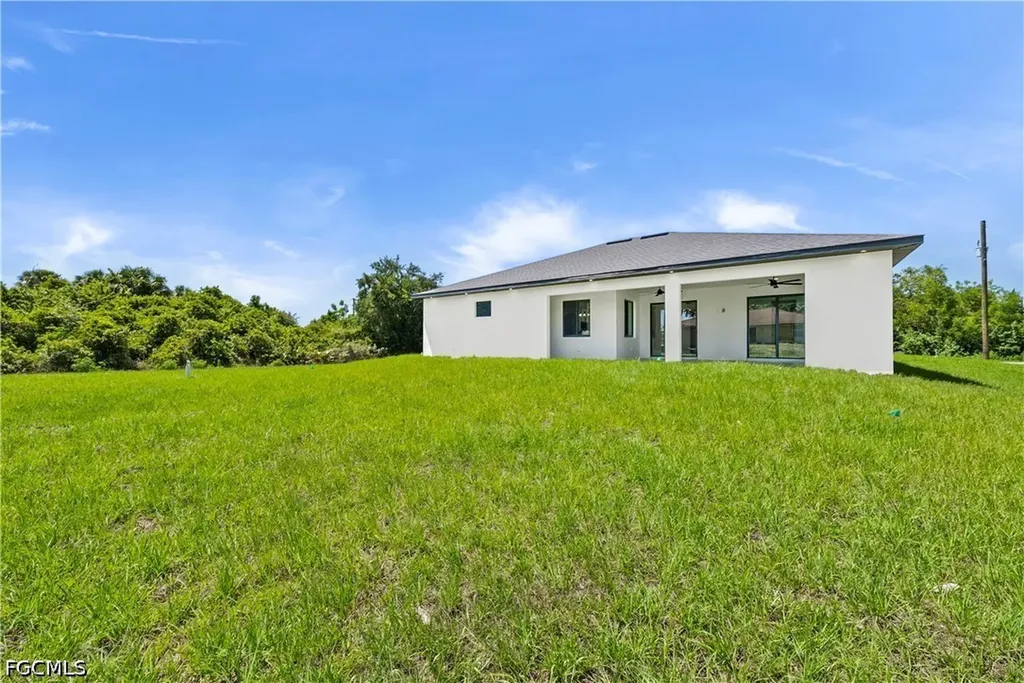 3621 4th Street W Lehigh Acres FL 33971